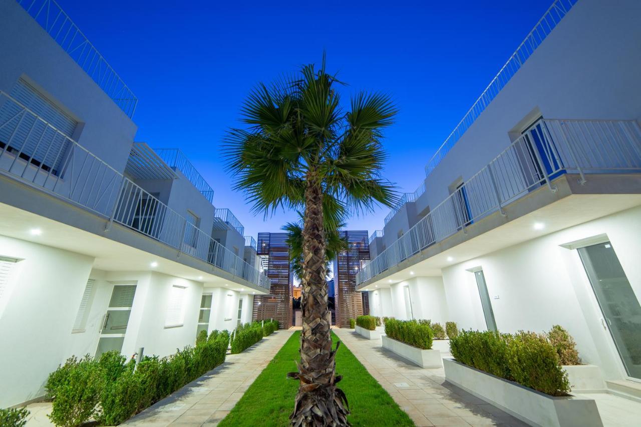 Smart Hotel Ugento Torre San Giovanni Buitenkant foto