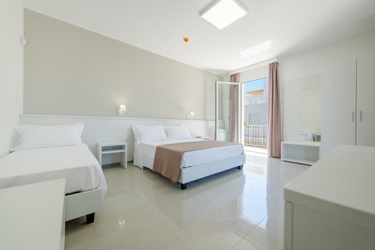 Smart Hotel Ugento Torre San Giovanni Buitenkant foto