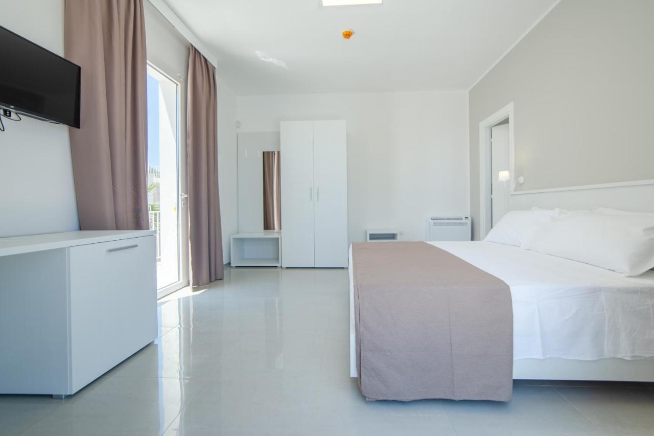 Smart Hotel Ugento Torre San Giovanni Buitenkant foto