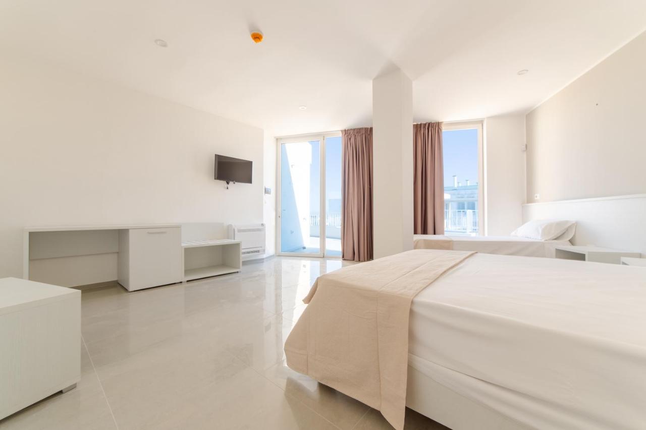 Smart Hotel Ugento Torre San Giovanni Buitenkant foto