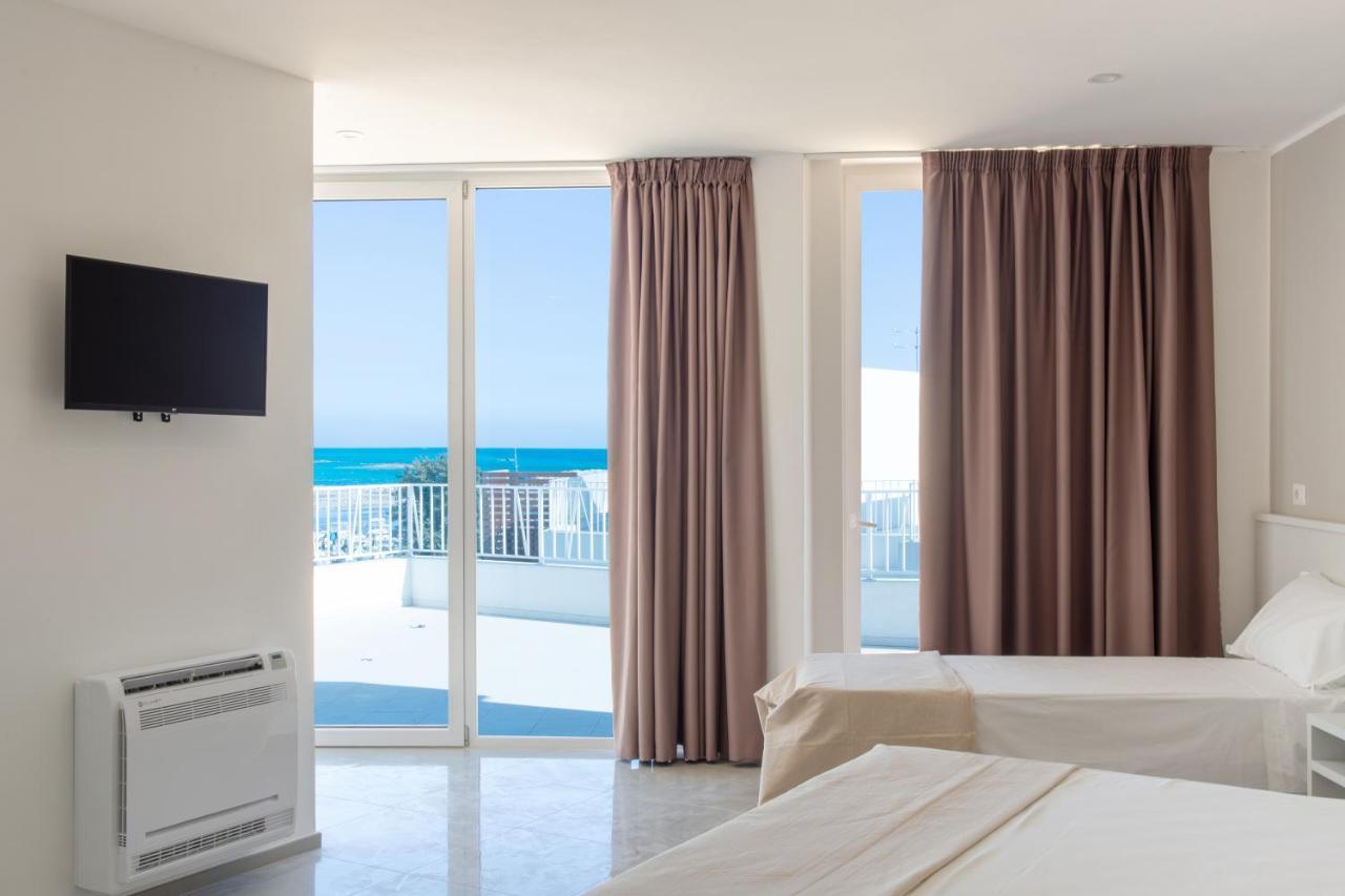 Smart Hotel Ugento Torre San Giovanni Buitenkant foto
