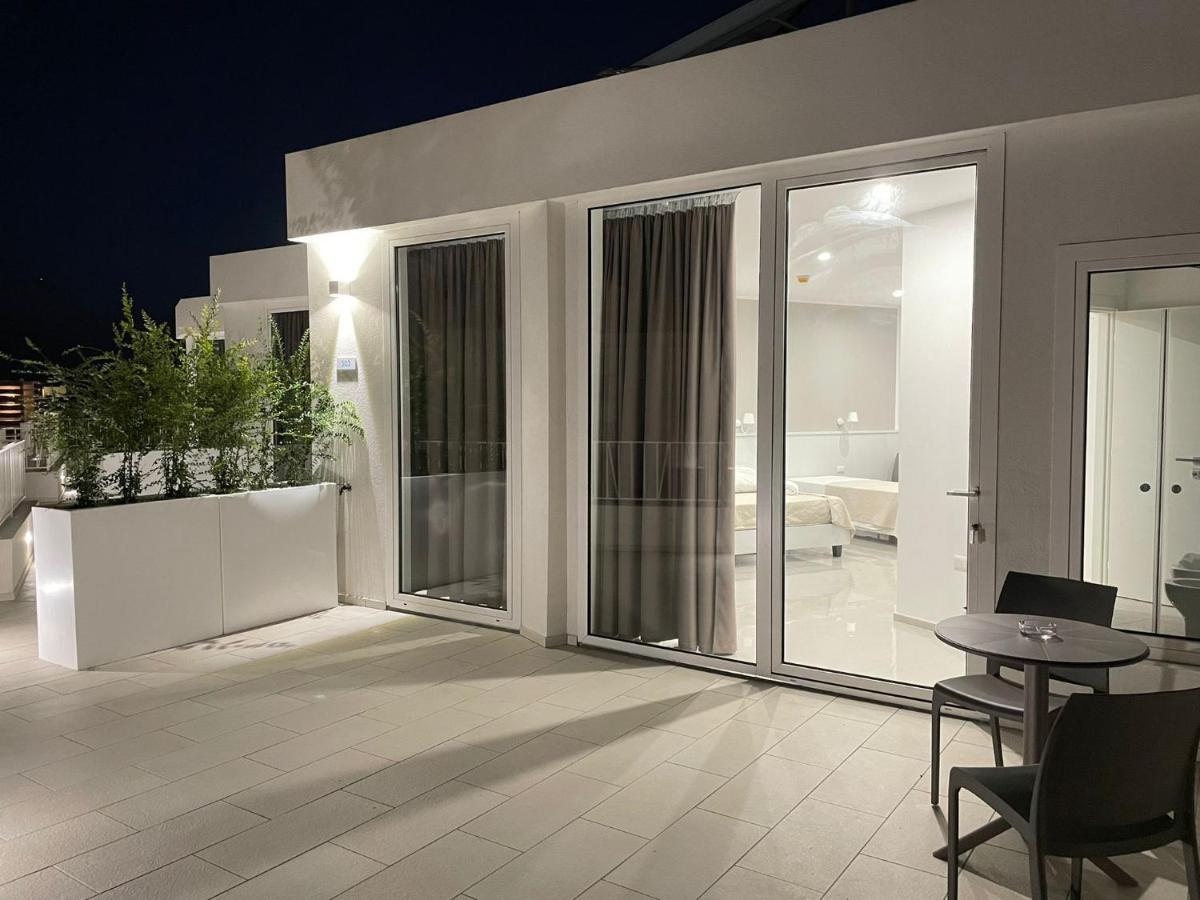 Smart Hotel Ugento Torre San Giovanni Buitenkant foto
